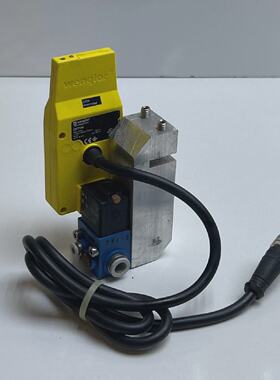 WENGLOR OPT104 Reflex Sensor