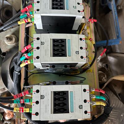 询价*接触器3台的成色好型号3RH59211EA1