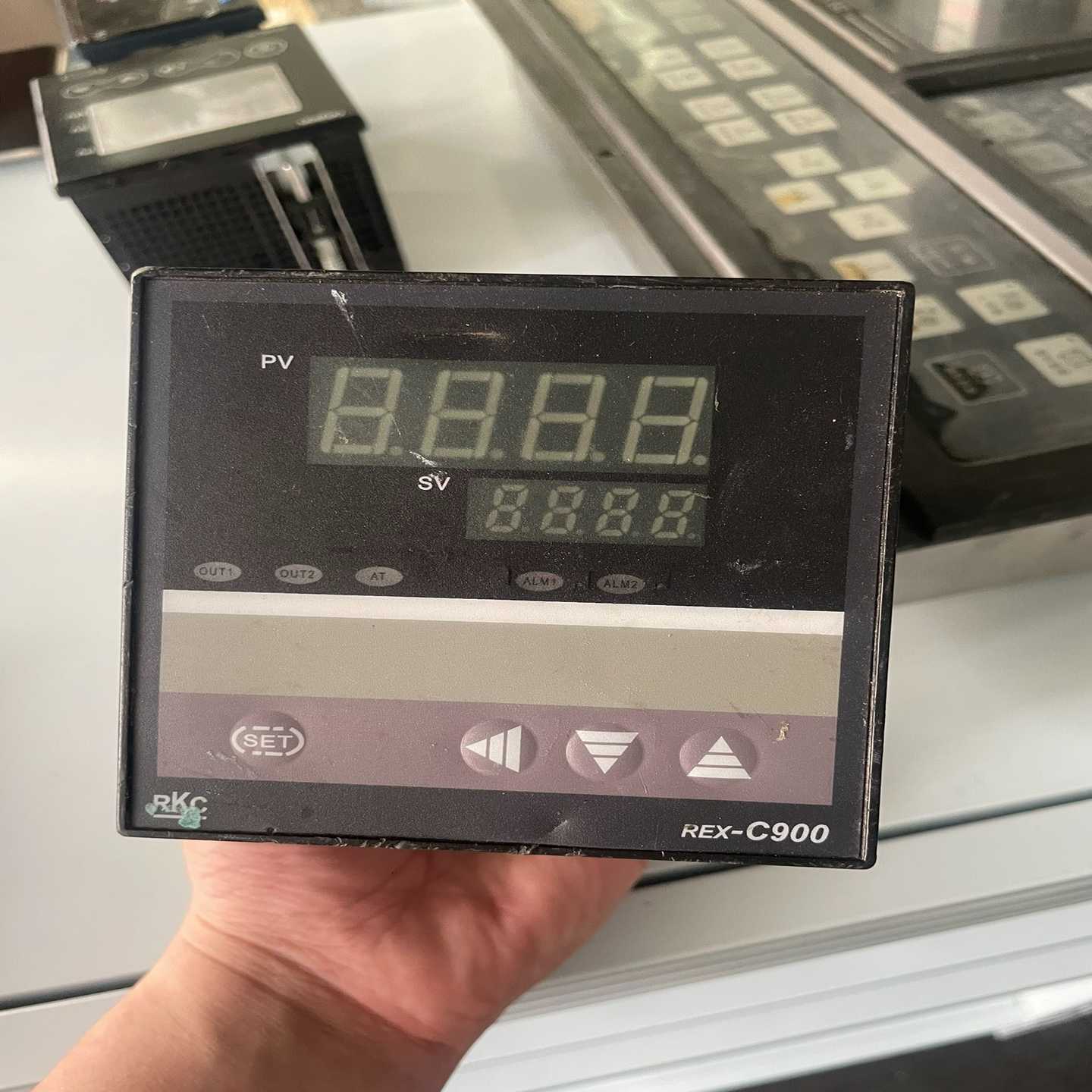 RKC温控器REX-C900,型号FD02-M*AN议价