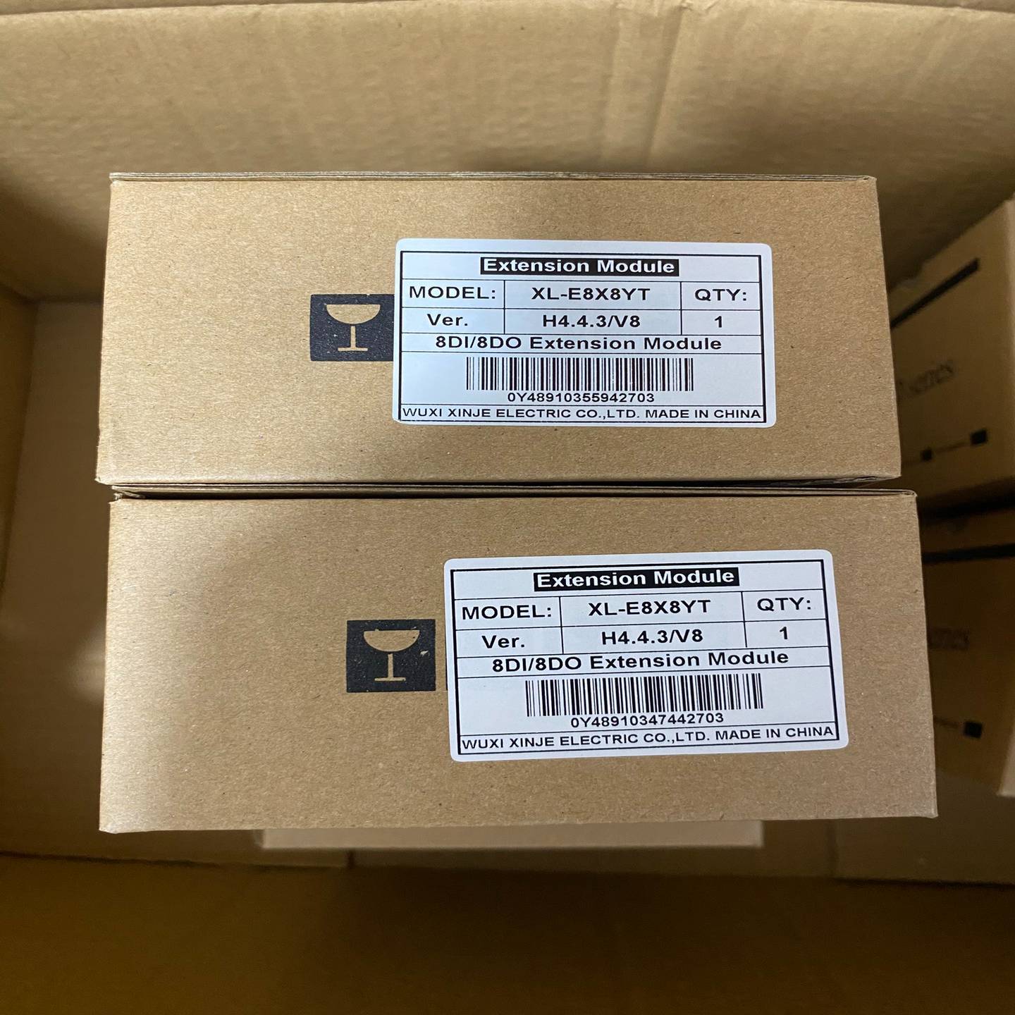 信捷模块，型号XL-E8X8YT，实物图拍摄，全新未使用，序--议价商