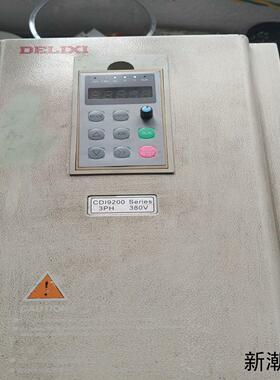 德力西三相变频器功率18522kw成色如图功能完好议价商品