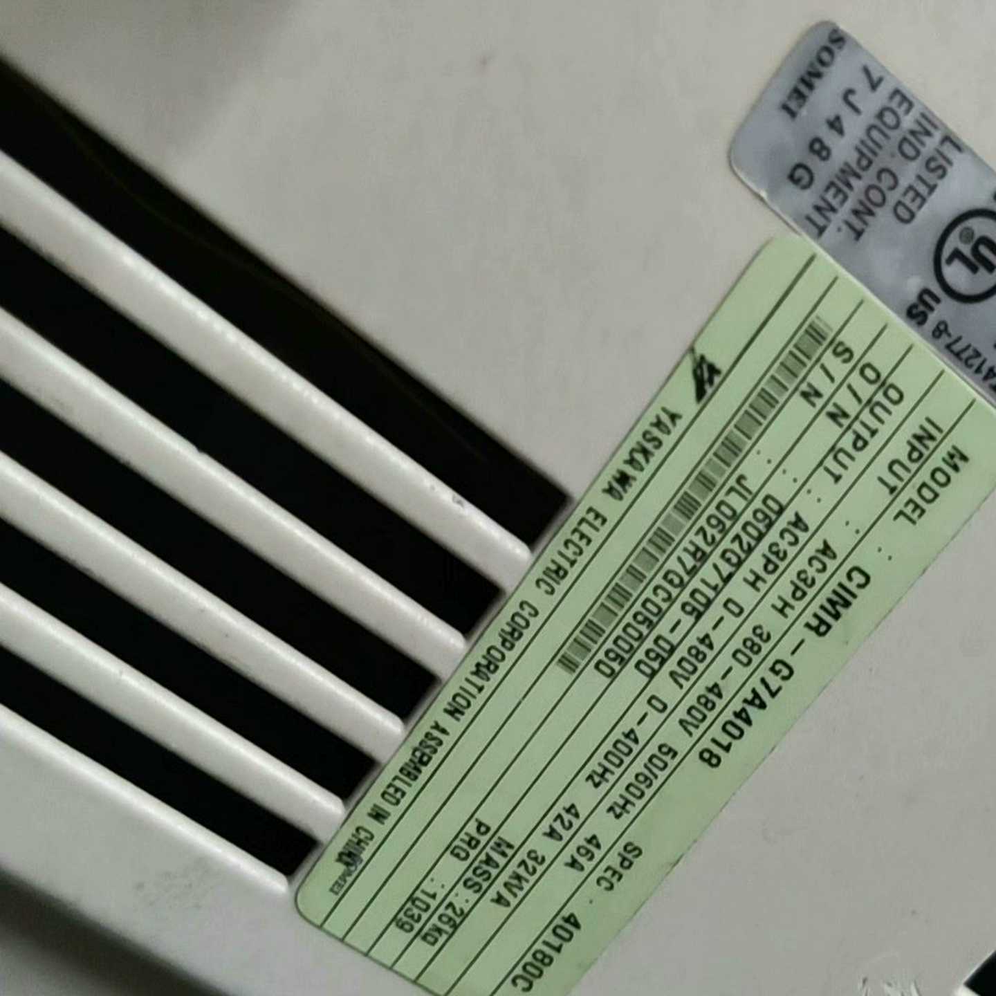 安川变频器CIMR-G7A4018，18.5kw，无修，询价