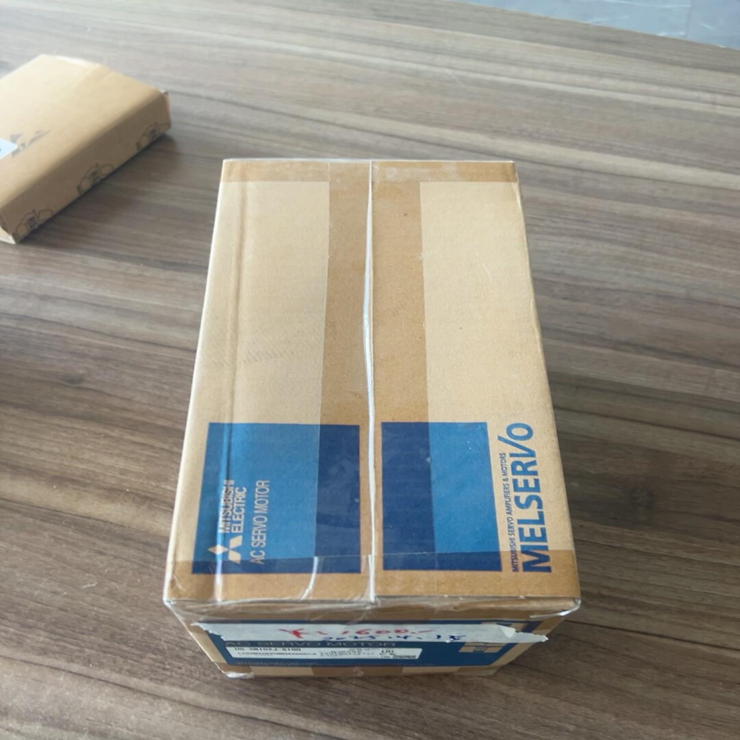 【请询价】三菱伺服电机HG-SN102J全新未拆封 原装正品