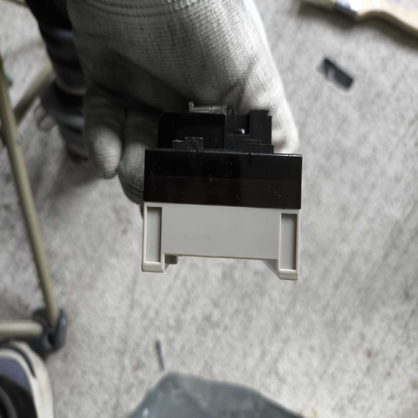 议价欧姆龙CRT1-AD04测试不了好坏，配件出售出不退不