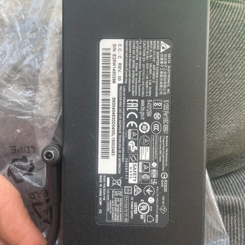 台达20V7.5A150W适配器ADP150C-询
