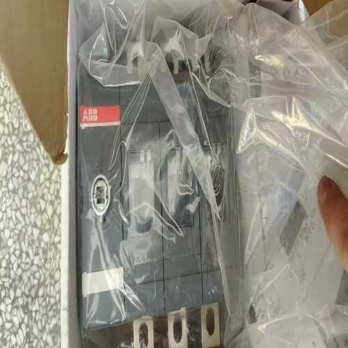 ABB隔离开关OT160EV03P，160A，实图拍摄（零零电子）