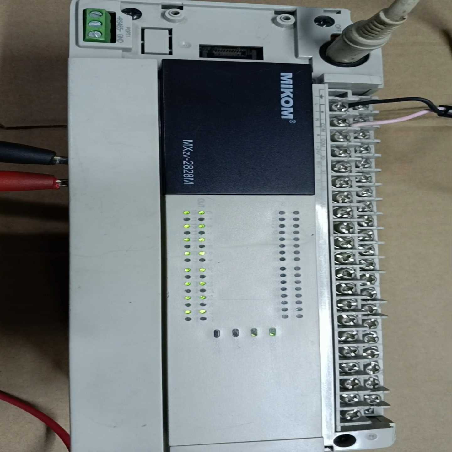 麦克MIKOM