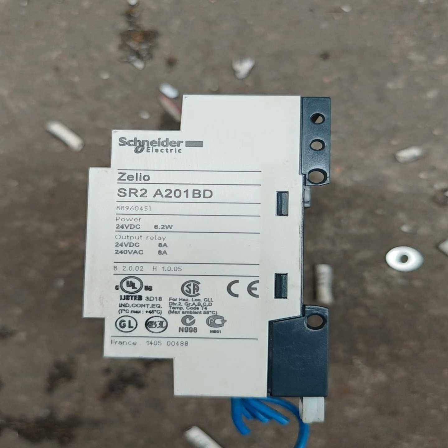 施耐德ZelioPLC控制器SR2A201BD，24V供--议价商品