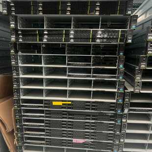 支持e5 3.5寸12盘位 2696V 华为RH2288V3 询价