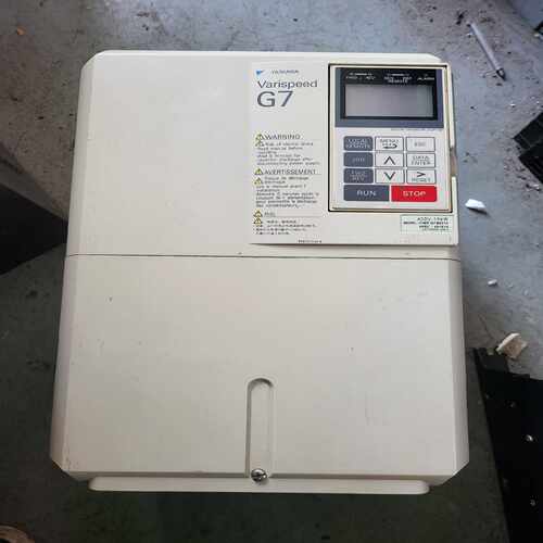 变频器15KWCIMR-G7B4015原装，已上