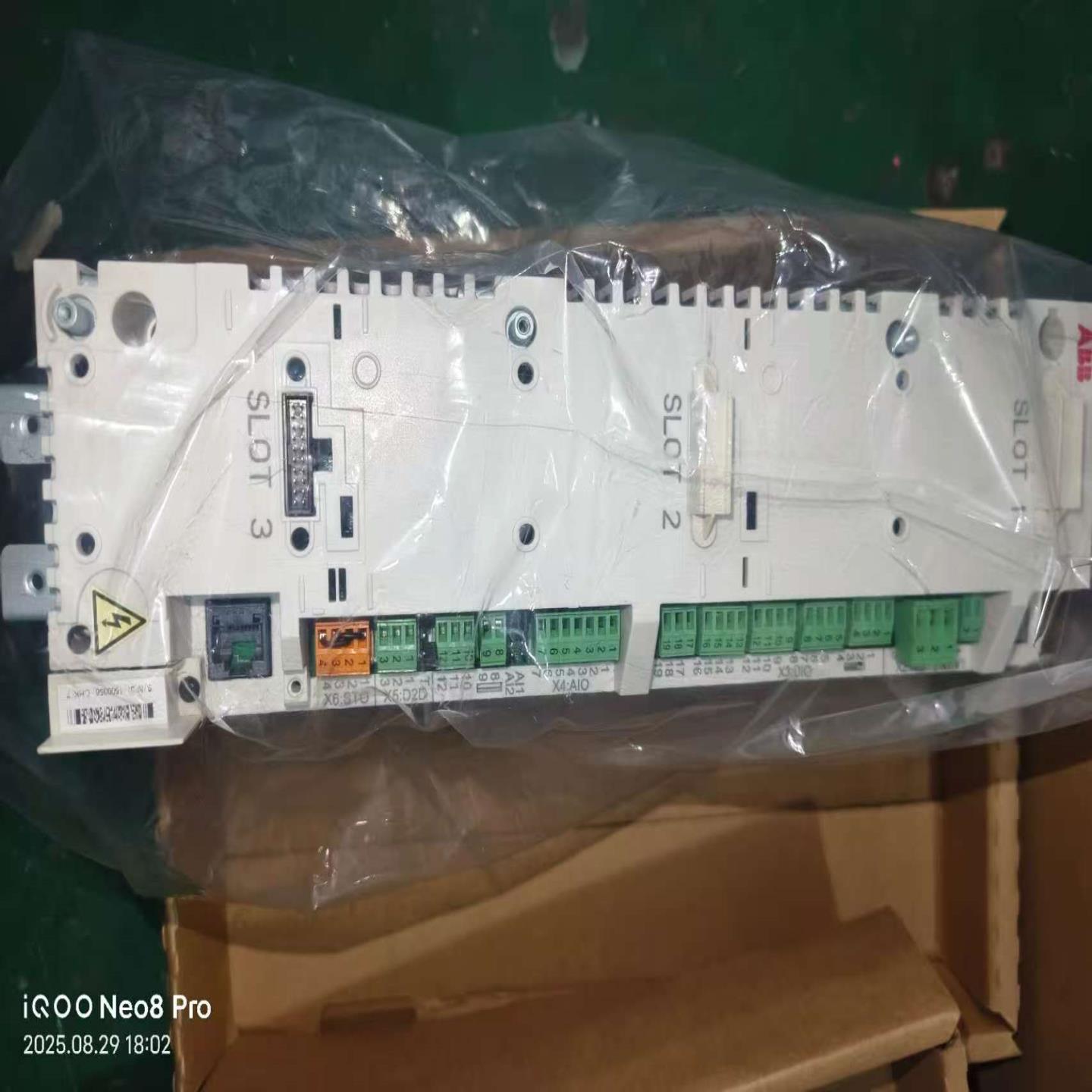 【请询价】ABB变频器主板型号ACSM1-04AS-07A0-43