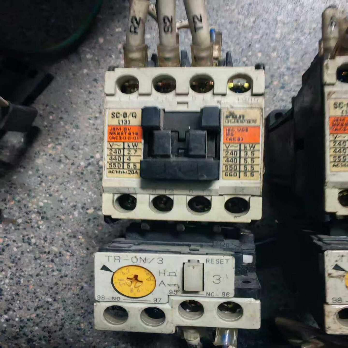 议价富士交流接触器 SC-0/G 拆机件