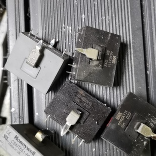 电流传感器4646X111CSNT651600-议价