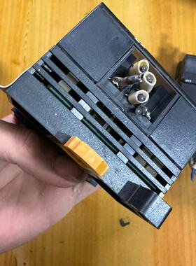 PLC扩展模块CP1W8ER实物图功能正常拍前询价下单