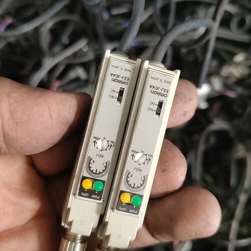 【询价】光电开关E2J-JC4A适用