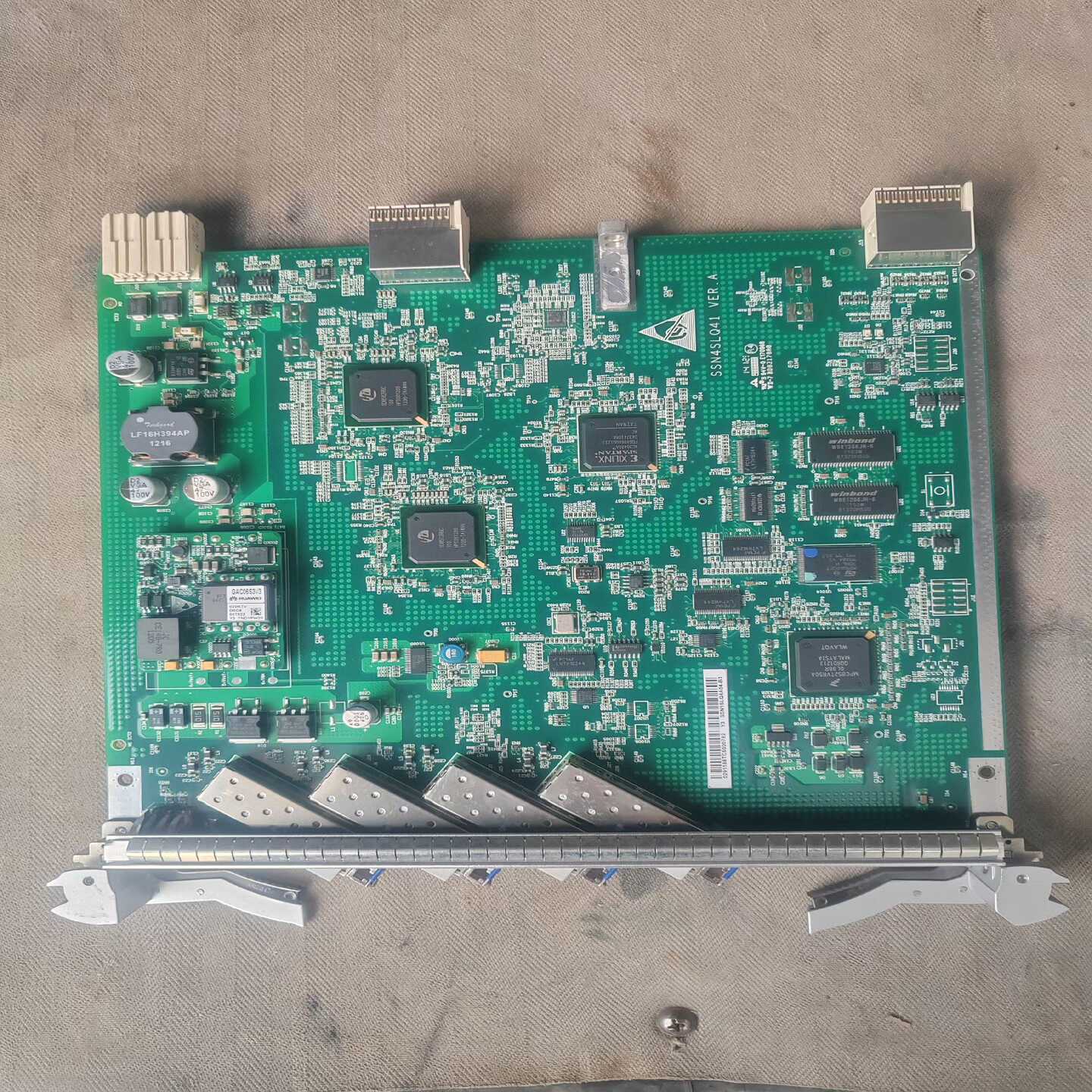 议价华为SLQ4A,拆机成色非常新,如图SSN1SLQ4A2P现货/维修