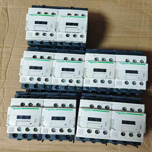 询价施耐德互锁交流接触器LC1D12B7C，AC24V，原装正品