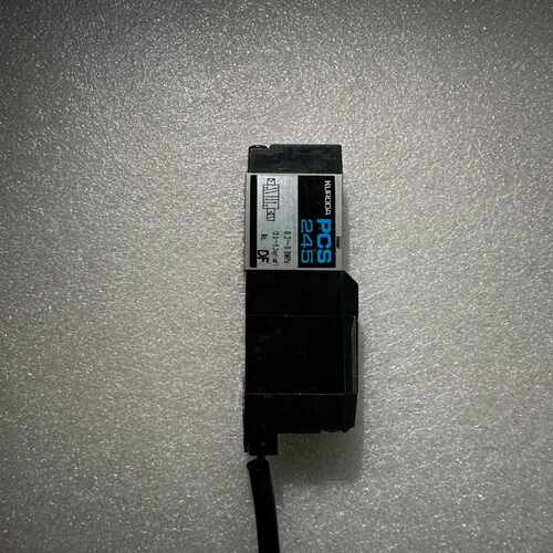 黑田精工电磁阀PCS245，DC24V，配单独汇流板，可直拍~询价