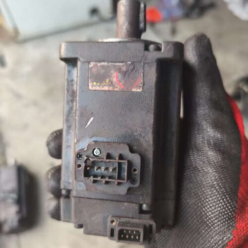 寻MS1H140B30CB汇川伺服电机400W