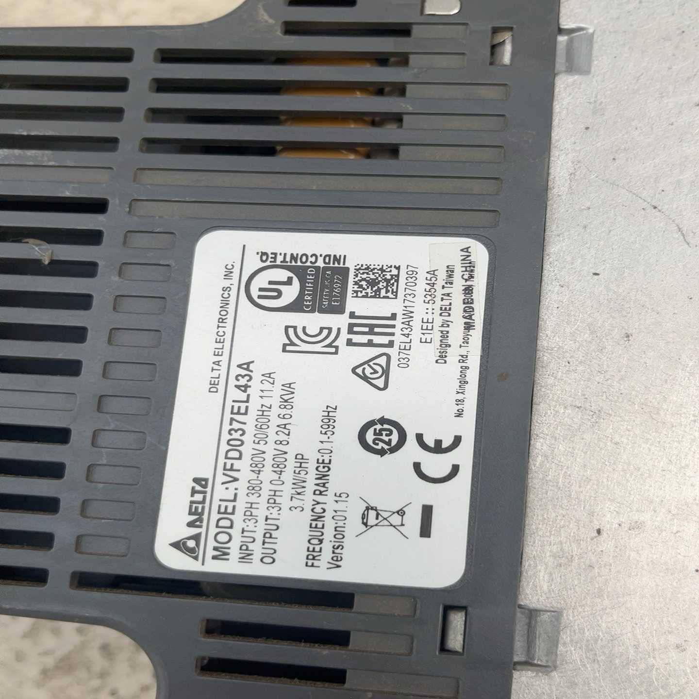 询价6ED1052-1MD00-0BA6上电可以亮但是显示
