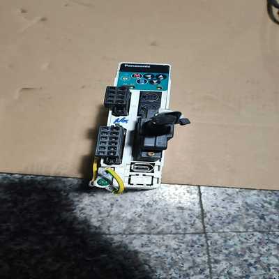 出售松下100W驱动，MADDT1205003--议价商品