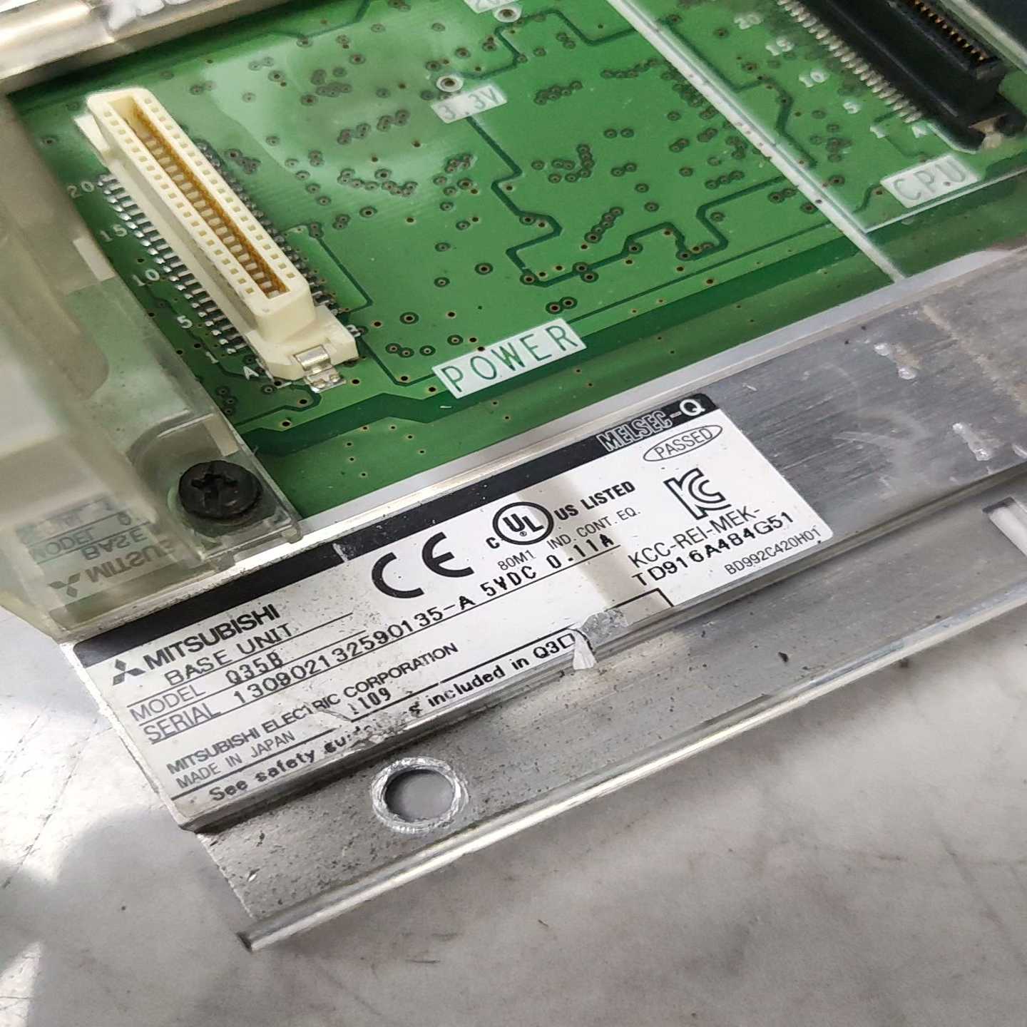 ALLEN BRADLEY 1756-A13 拍前请联系 感（佳毅工控）