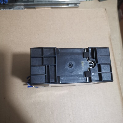 询价*3TK28252BB40安全继电器配电箱里