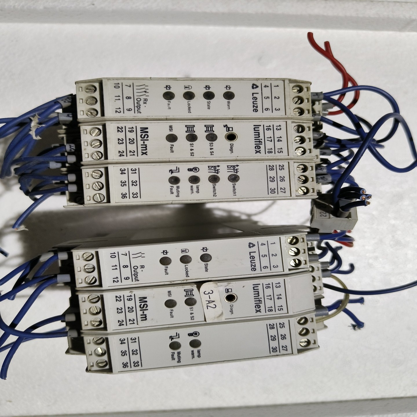 【请询价】劳易测安全继电器Leuze lumiflex型号MSI-m