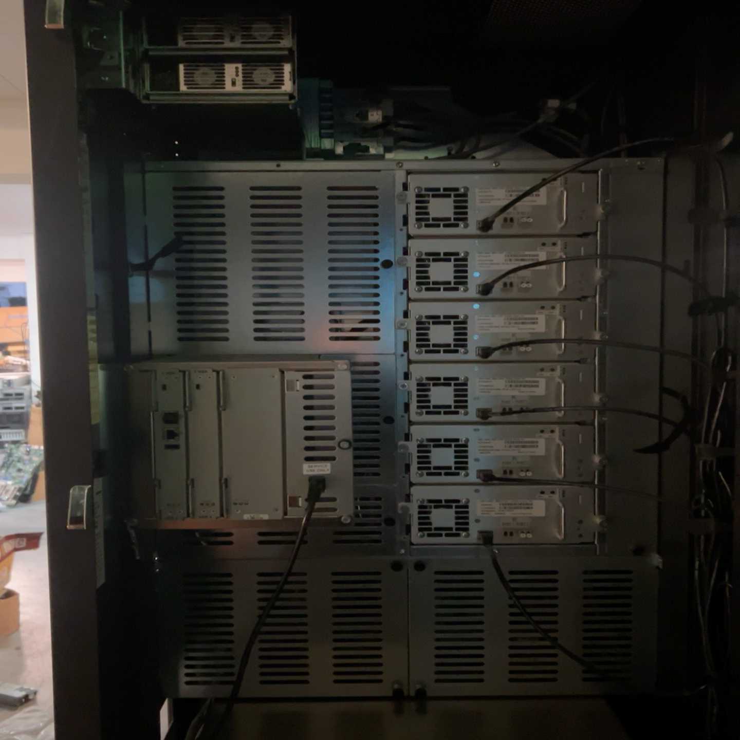 （议价）昆腾I6000整机LTO7驱动器8-01434-0