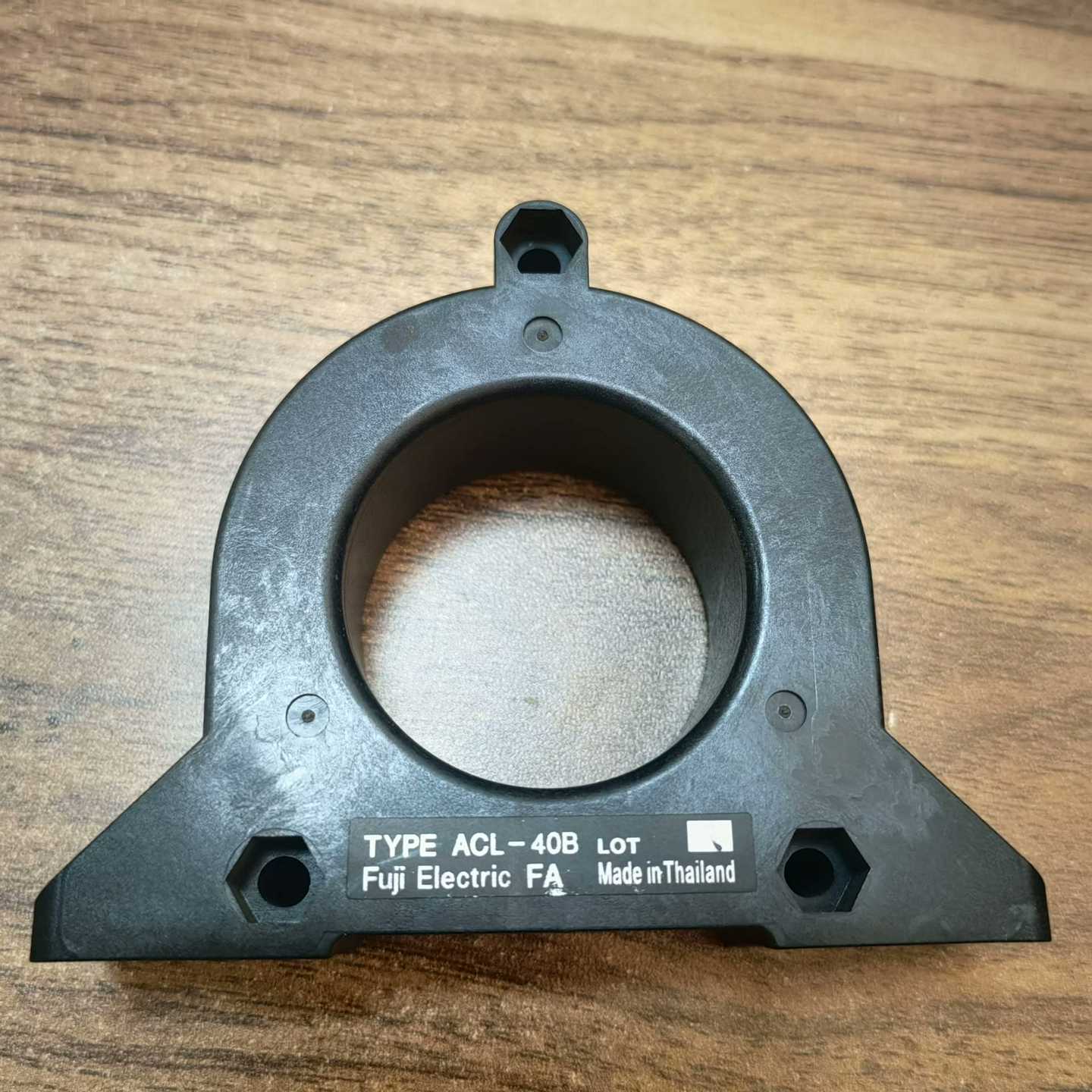 富士电抗器！ACL-40B，类型为空心式电抗器。实物图拍摄，--议价