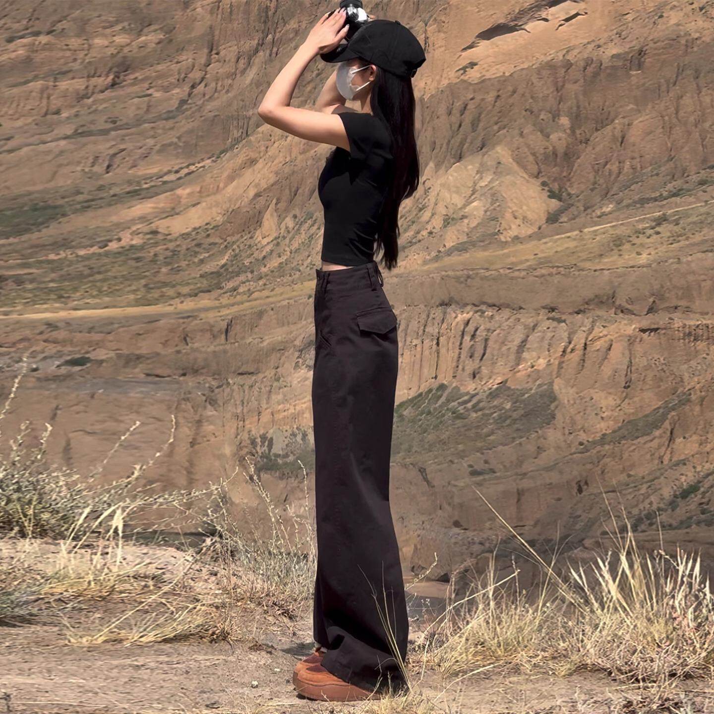 黑色美式辣妹直筒工装裤女早秋款2025新款高腰窄版休闲阔腿西装裤