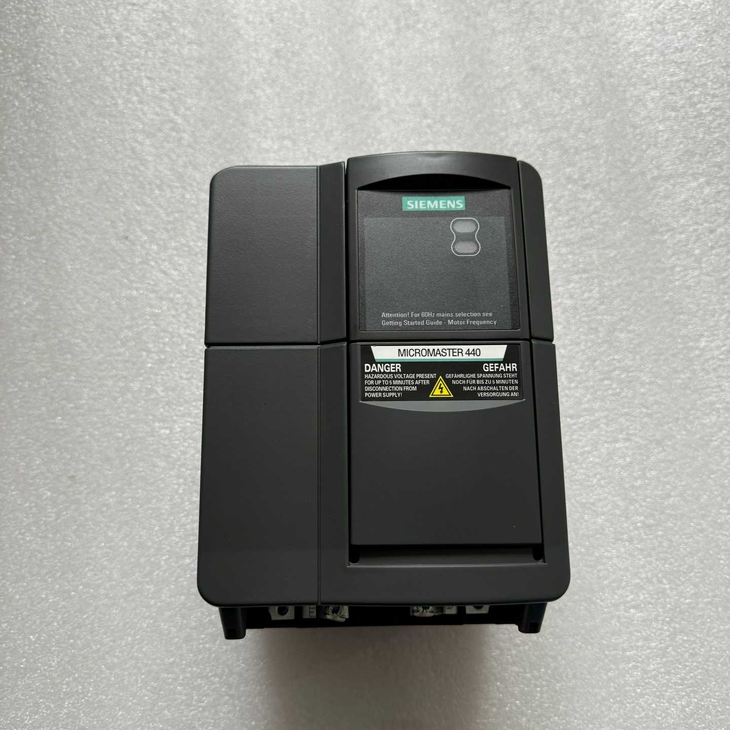 6SE6440-2AD23-0BA1西门子全新MM440变频--议价商品