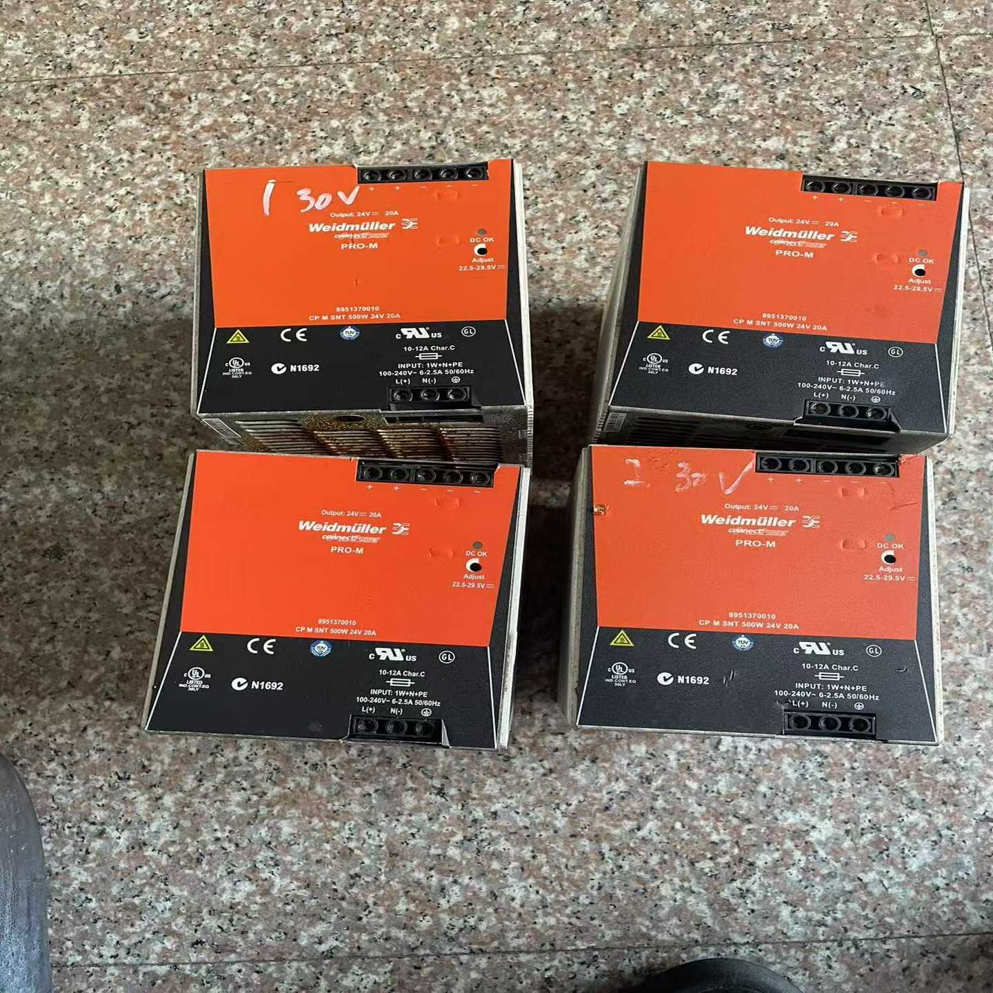 魏德米勒开关电源PRO-M500W24v20A拆