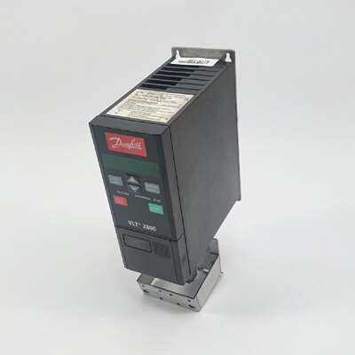寻XDanfoss 195N1015 VLT 2800 2.1ATCVLT2807PT4B20STR1DBF0