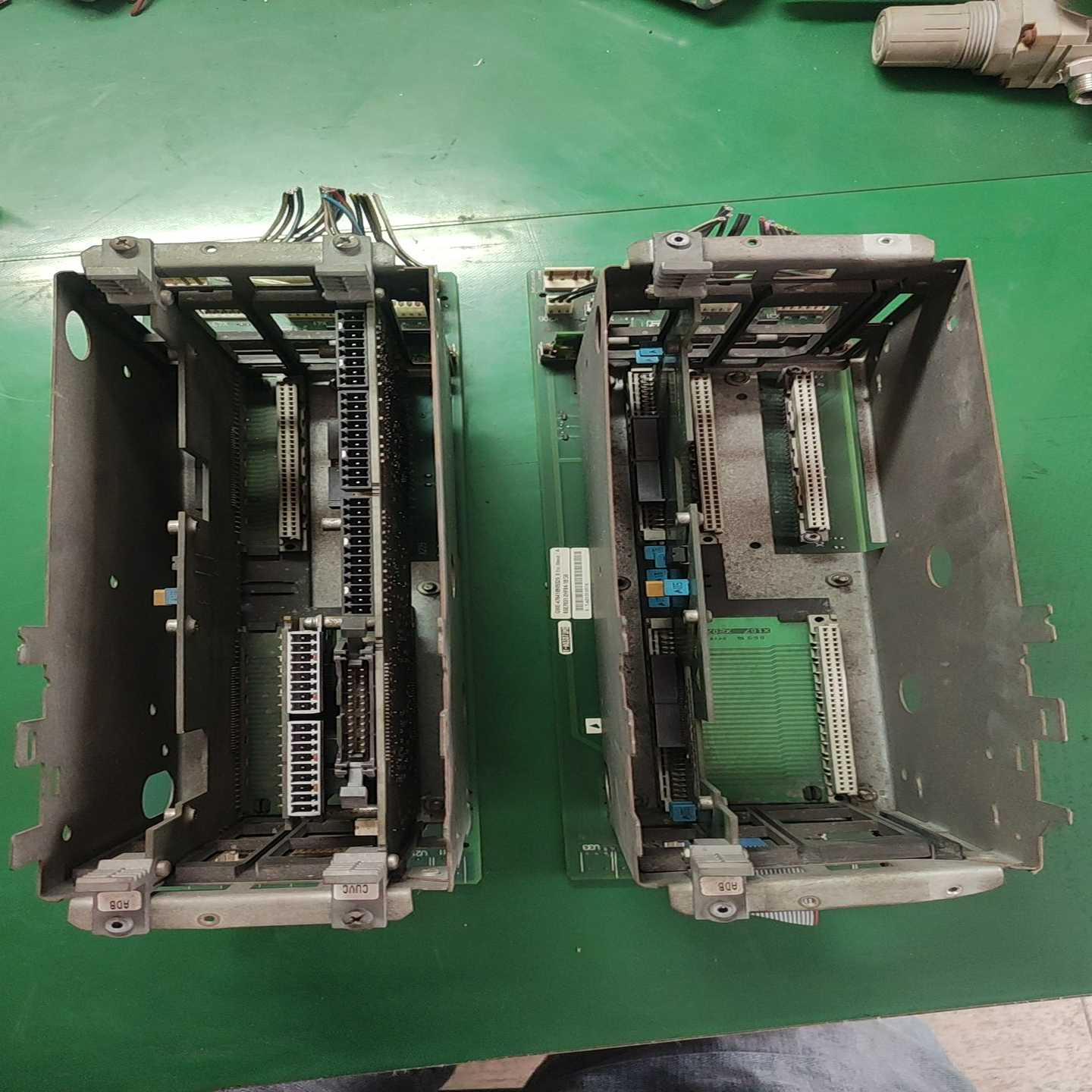西门子6RA70直流调速器6SE7031-2HF84-1BG~议价