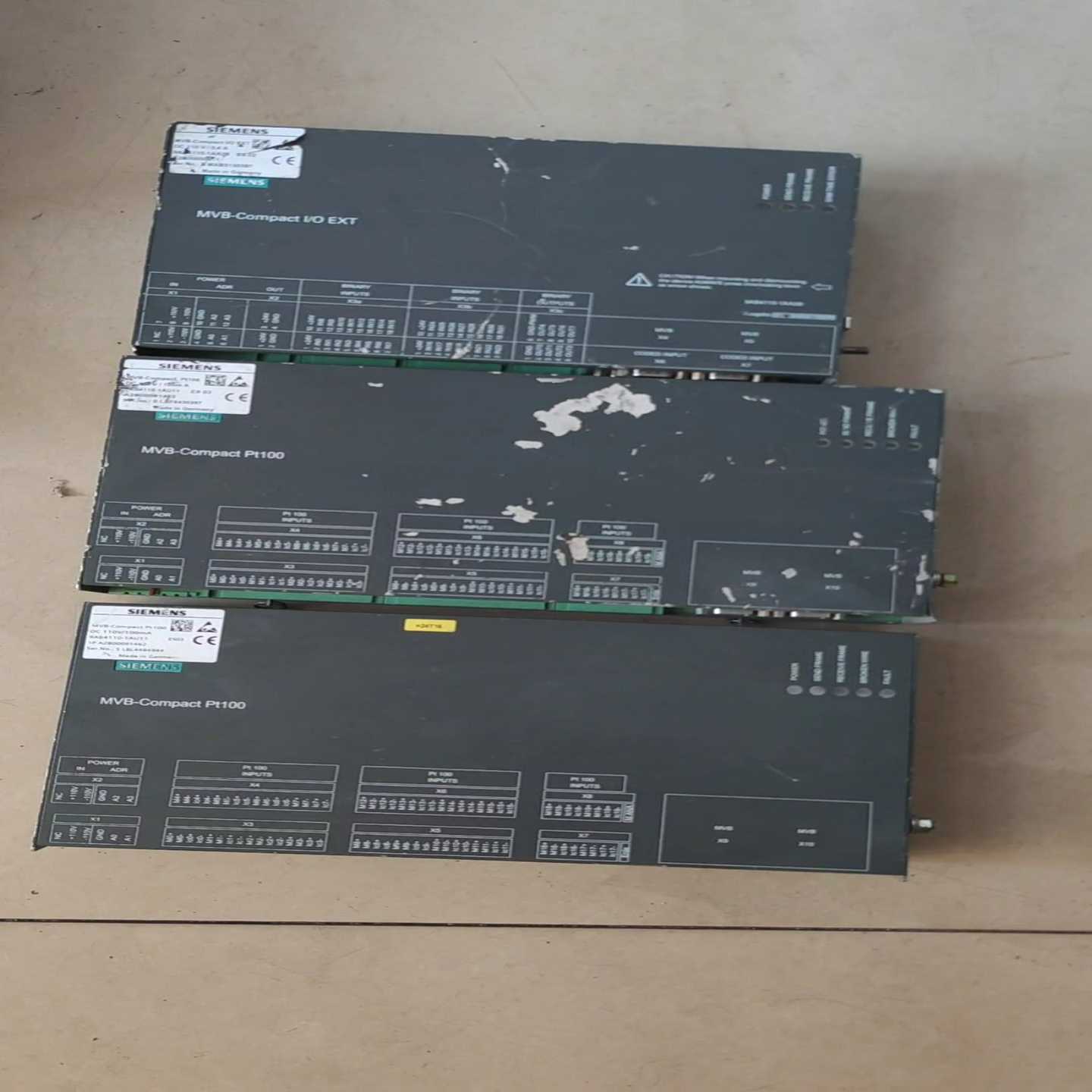 2aa10五个（电子设备）