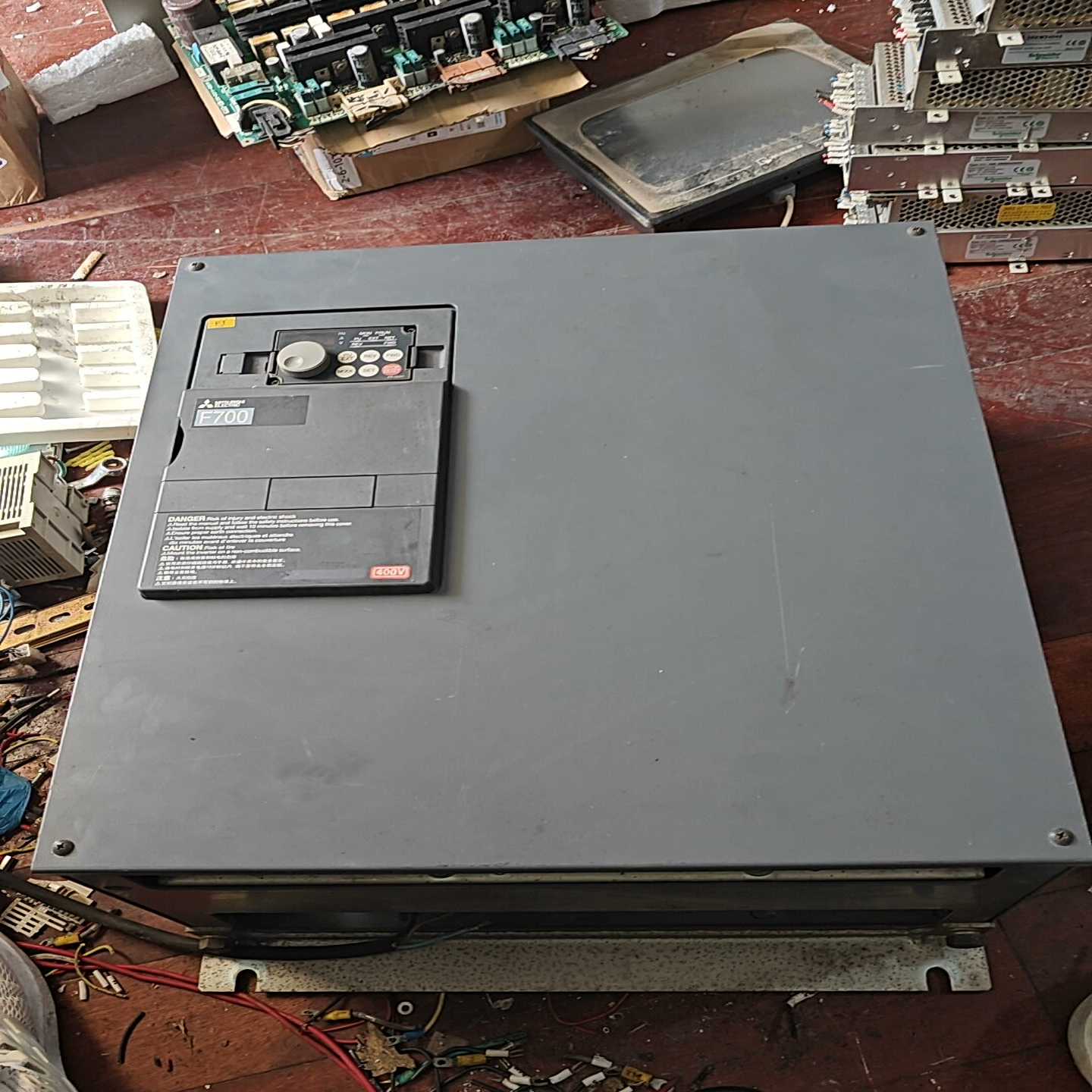 议价三菱变频器FR-F740-45K-CHT1三菱z变频器45kw现货/维修