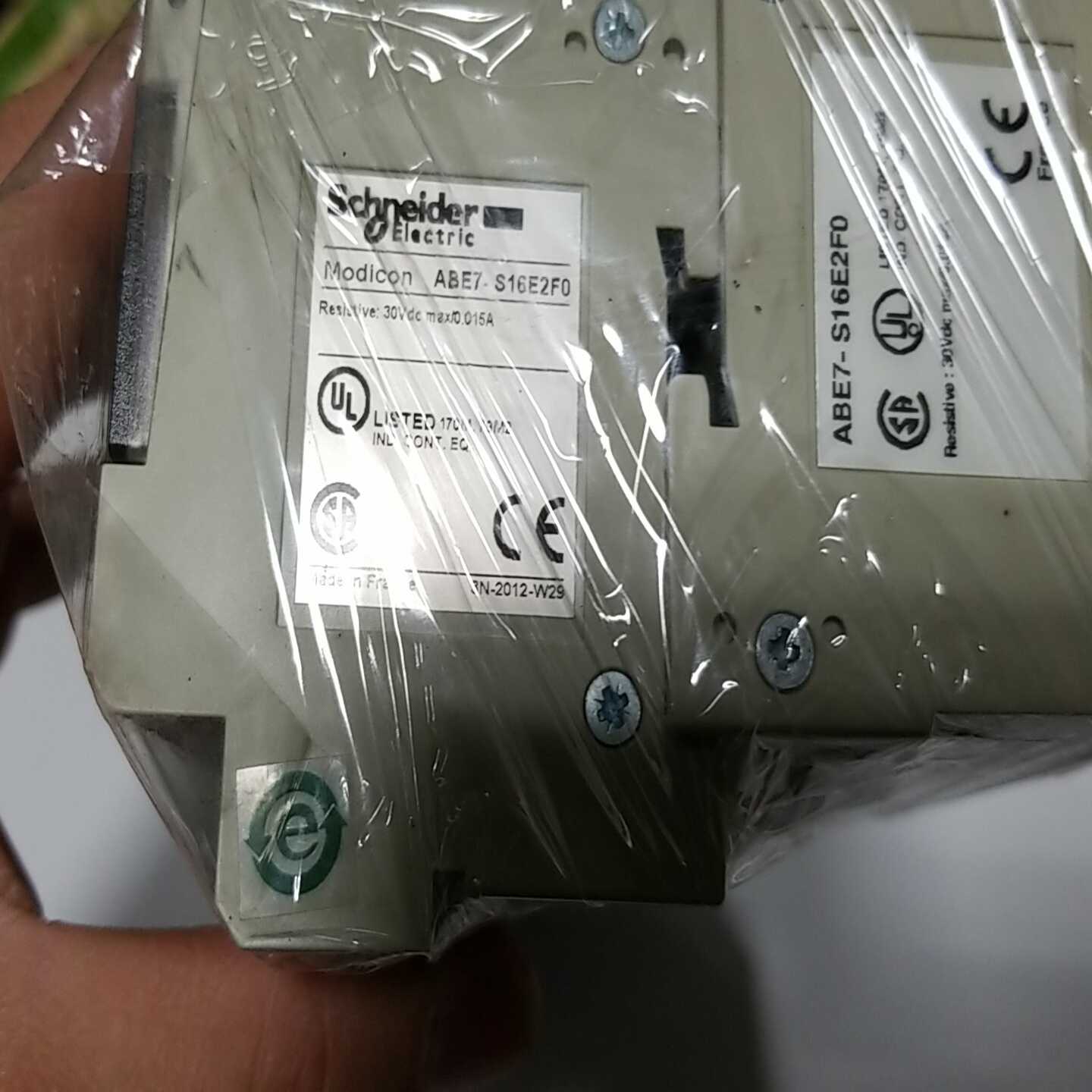 询价ABE7-S16E2F012只ABE7-CPA012