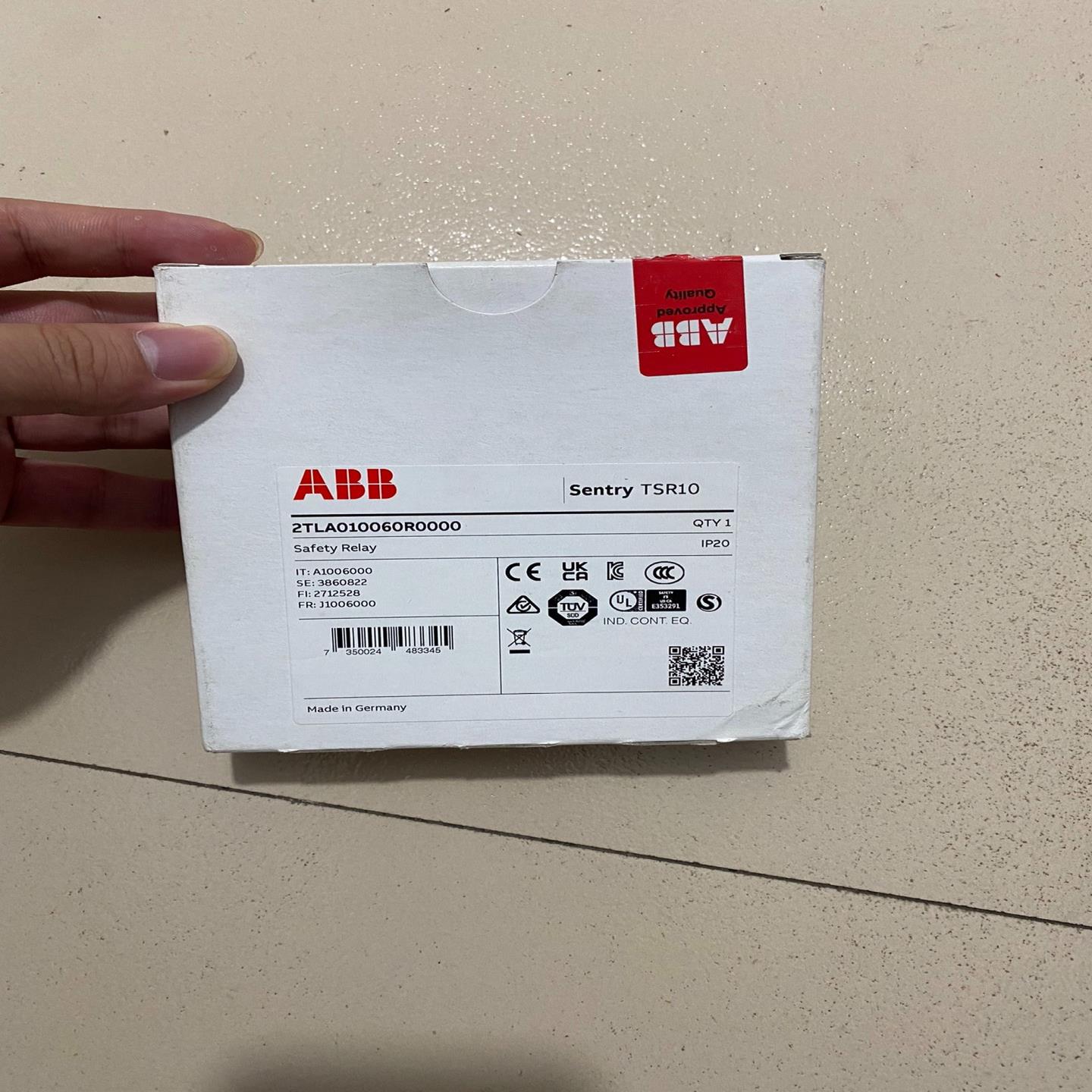 延时安全继电器 Sentry TSR10 24VDC