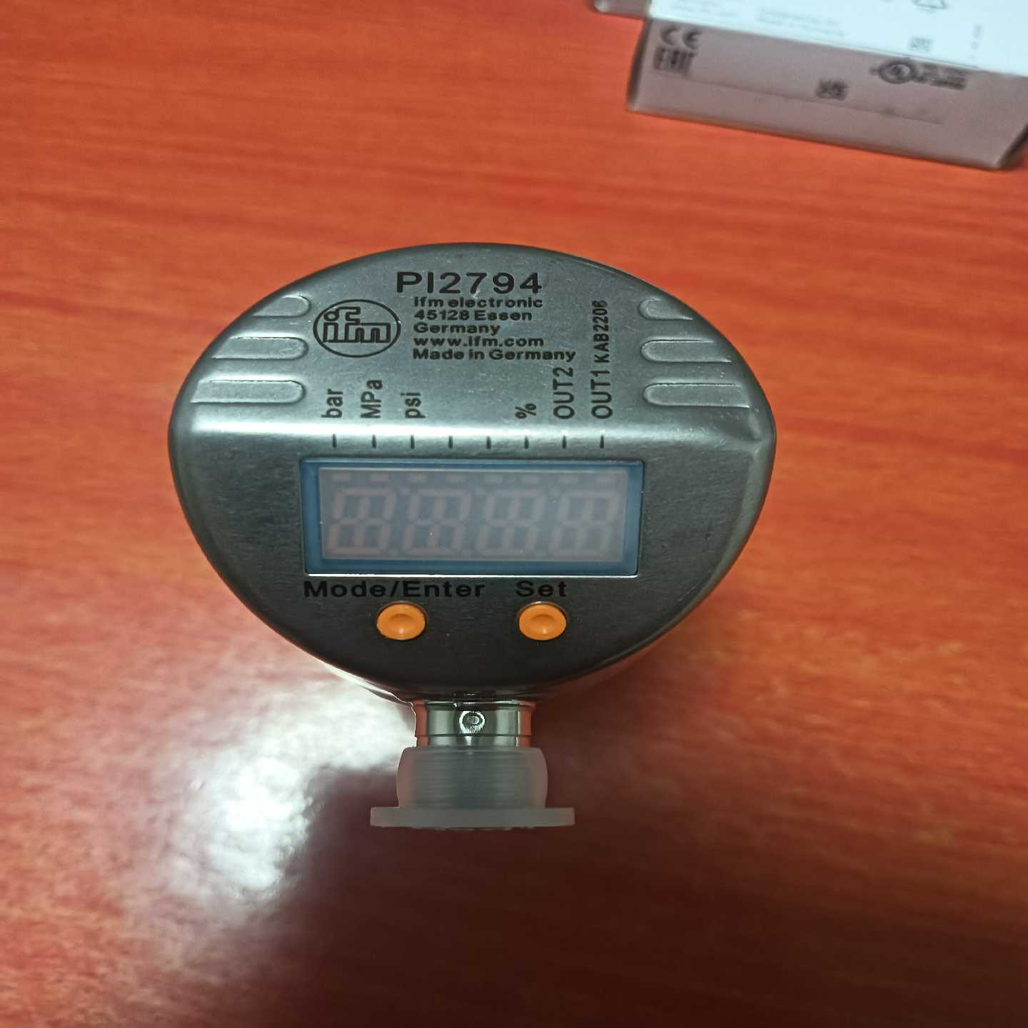 议价工程剩余全新无包装易福门带显示屏的齐平式压力传感器一个,