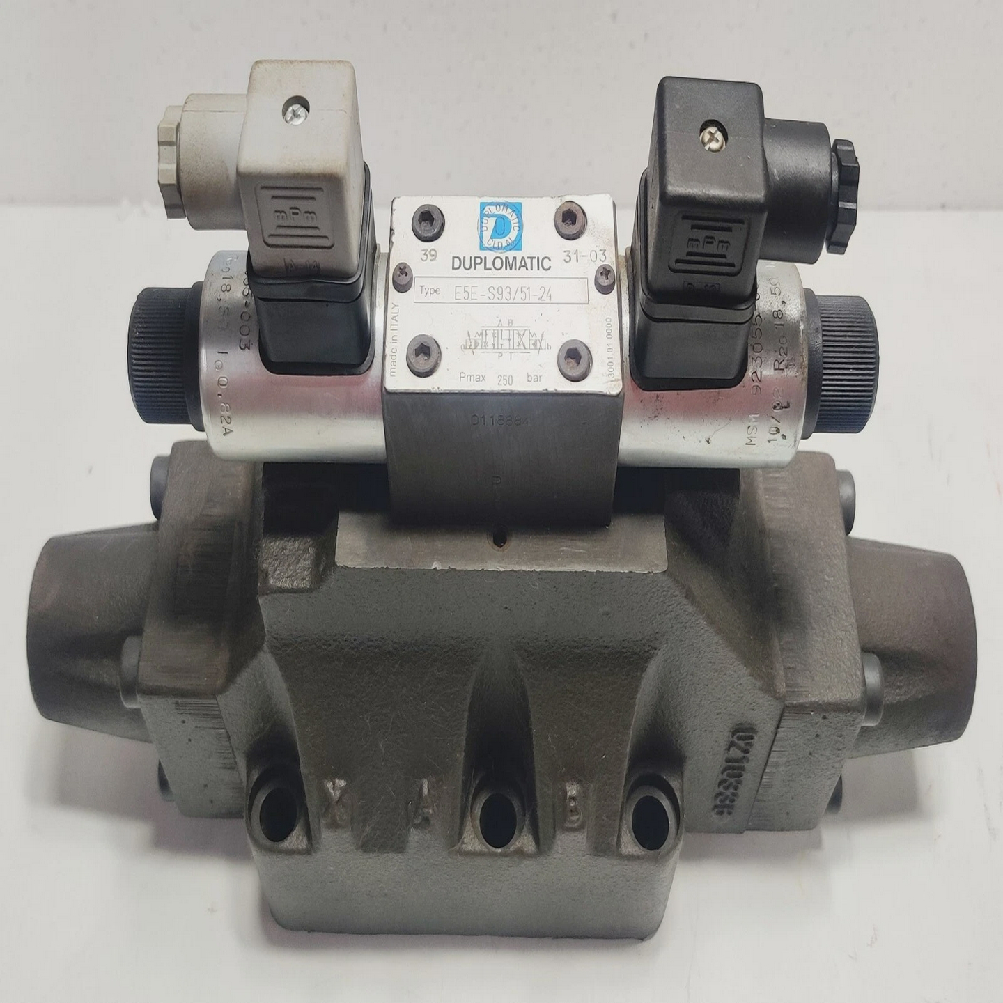 DuplomaticE5E-S93/51-24DirectionalControlValvesWh02103