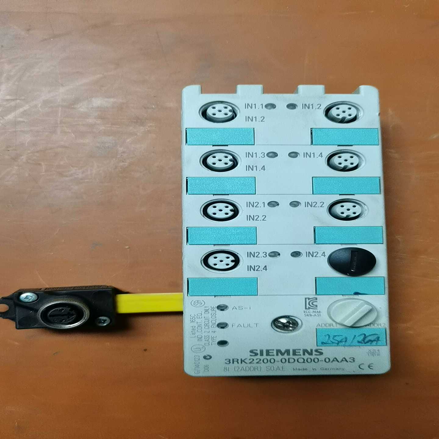拆机原装进口西门子紧凑型模块（3RK2200-0DQ00-0--议价商品