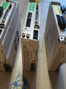 【包邮】SV-X3EA075A-A2禾川HCFA伺服驱动器，--议价商品