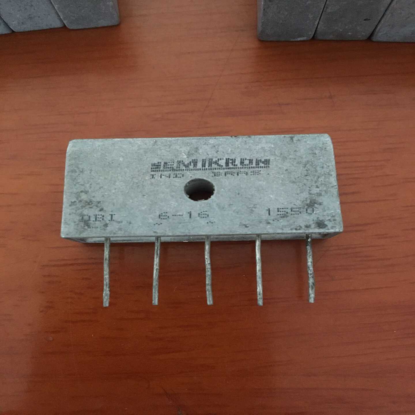 【议价】三相整流桥DBI6-16DBI15-12DBI15-1适用