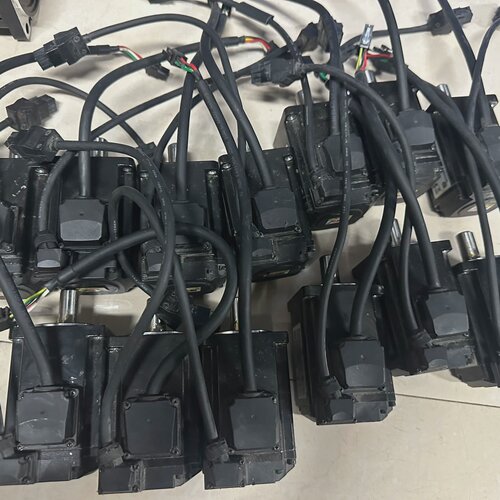 寻《台达B3电机ECMB3MC20604RS1400w