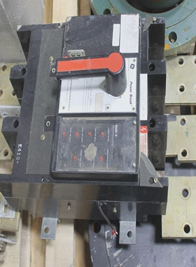 通用电气断电THP16SS1600A600V3P断路器RMS-9微波三脚架