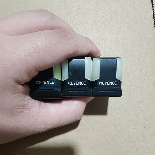 询-基恩士视觉传感器IVG500CA成色