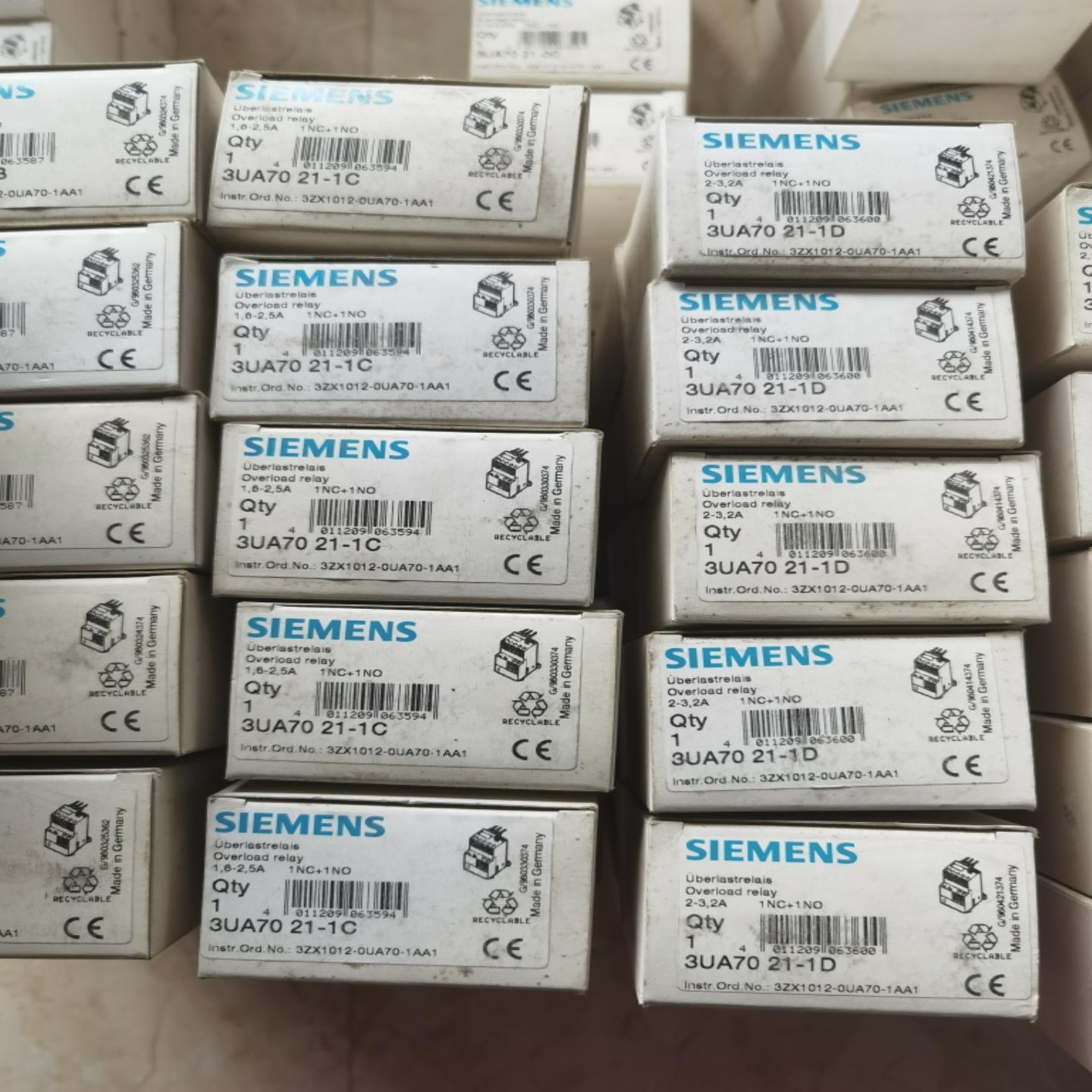 隆兴3UA7021-0A0C0G0J0E0K1A1B1C1D1E1F1G1H1J当天发货*