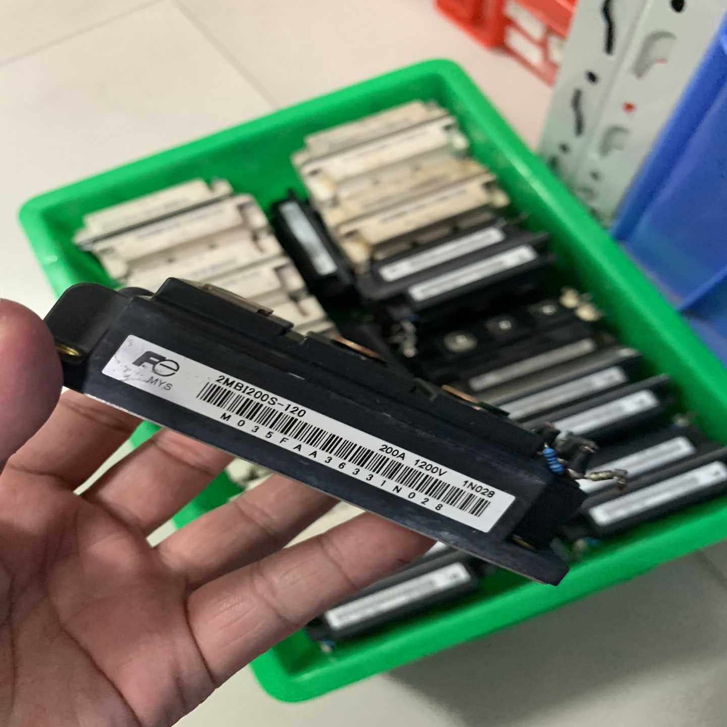 原装2MBI200S-120外观漂亮可以代替F