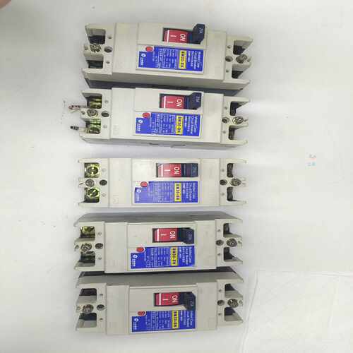 士林塑壳断路器BM30-SN 2P 20A，~询价